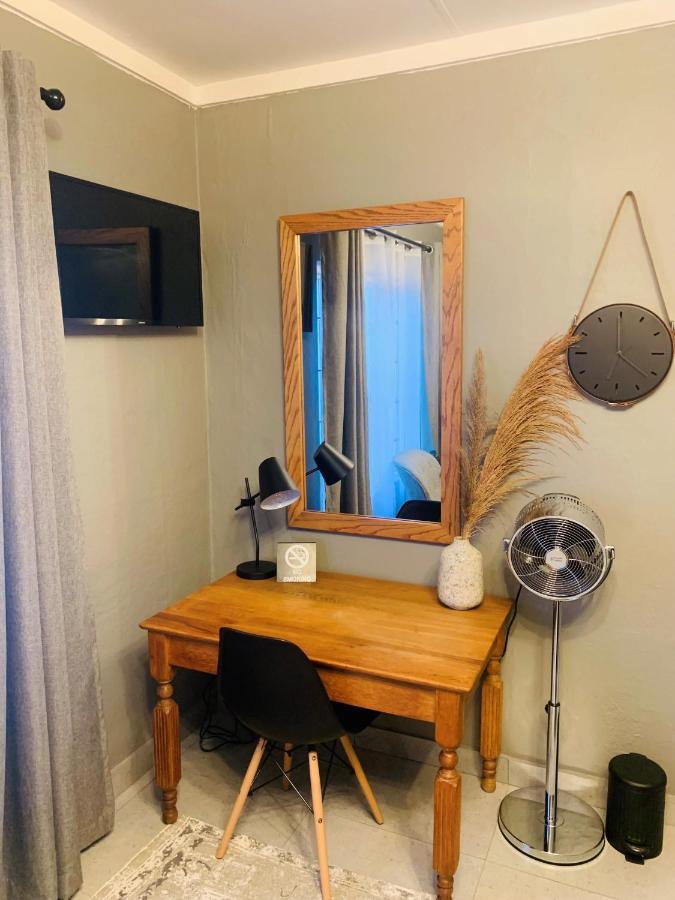 Battiss Guest House Pretoria-Noord Zewnętrze zdjęcie